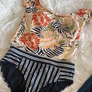 DownEast tankini L/M set